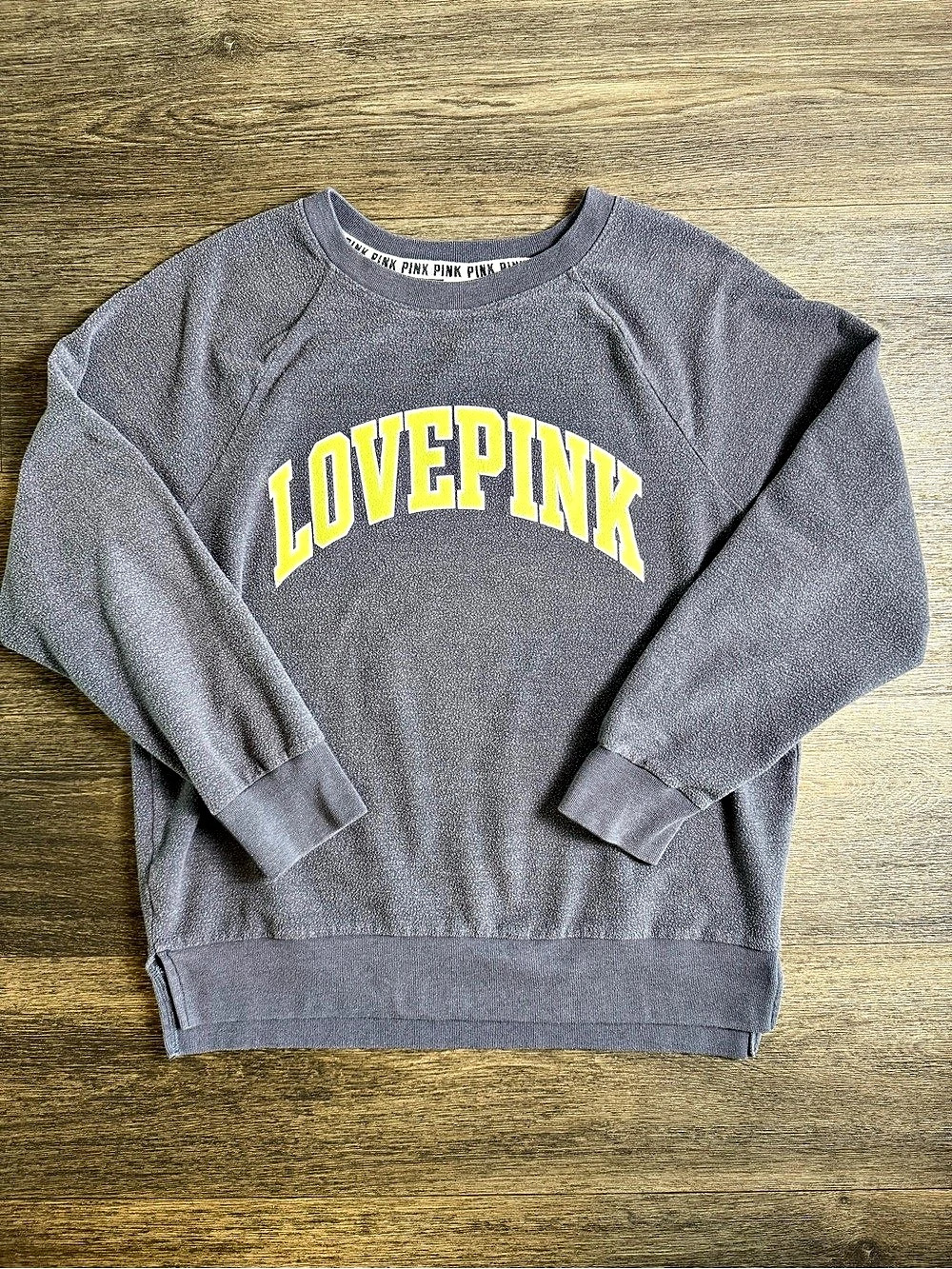 PINK LovePINK Crewneck Sweatshirt Gray Medium